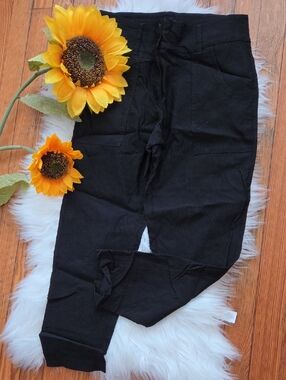 Black High-Waist Pull-On Pants